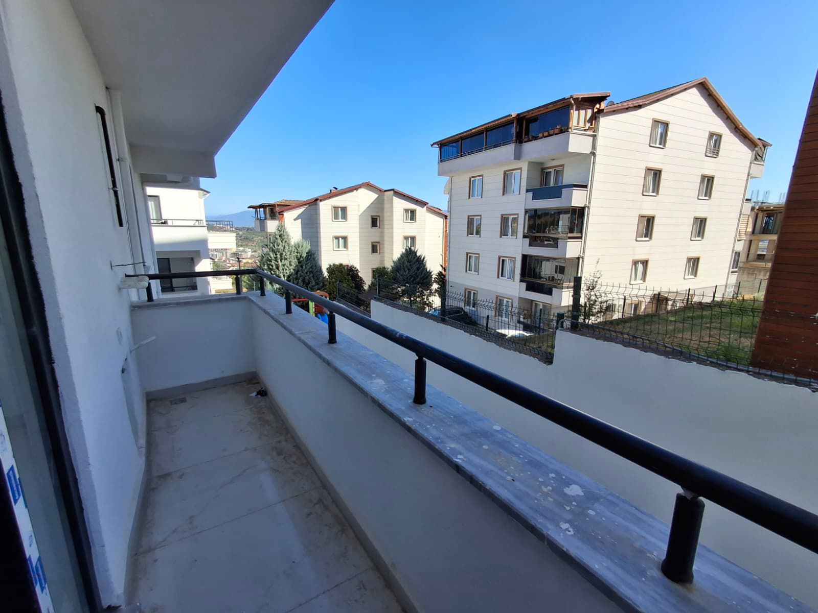 REMAX ÇARŞIDAN BOĞAZOVA CAD. 2+1 SATILIK BAHÇE DUBLEKS DAİRE