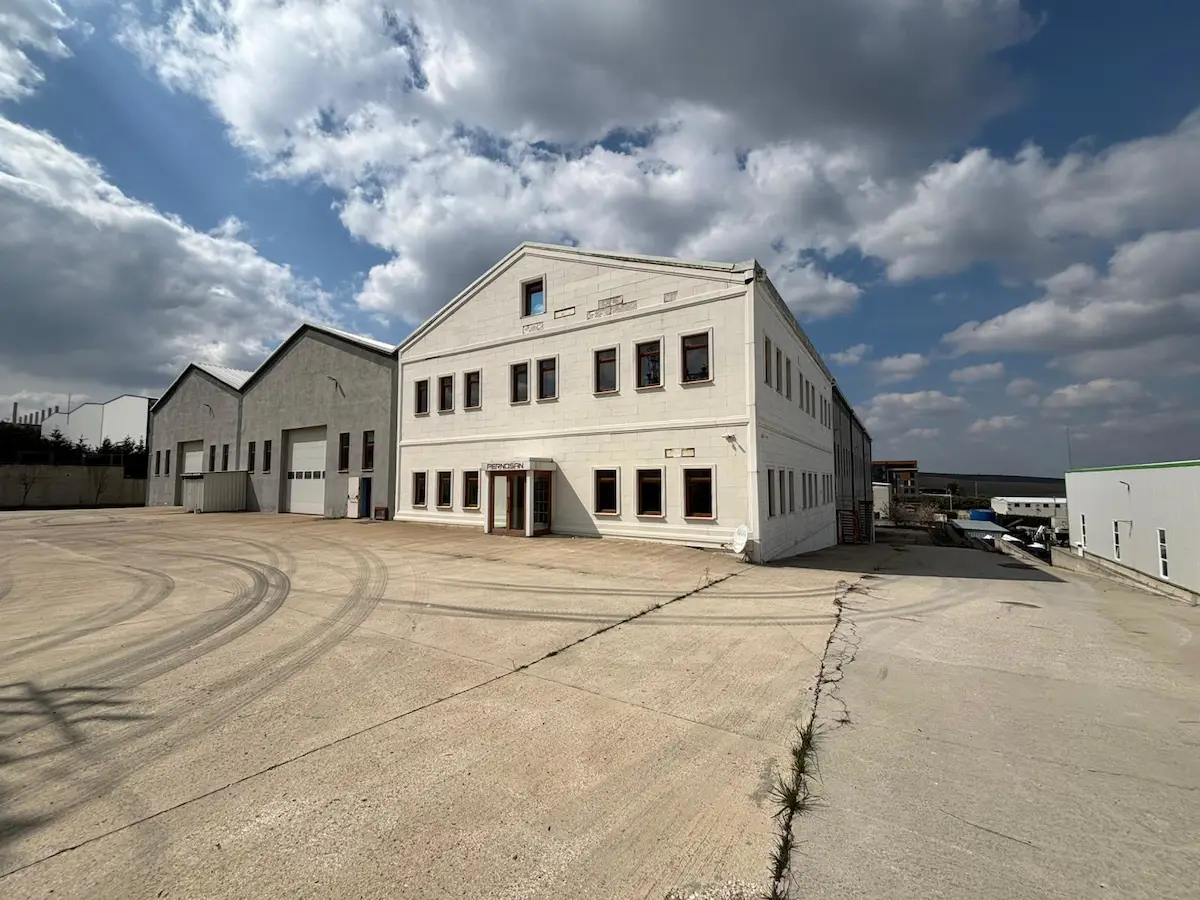 MALKARA OSB'DE 6.750 M2 ARSADA, 4000M2 MÜSTAKİL SATILIK FABRİKA