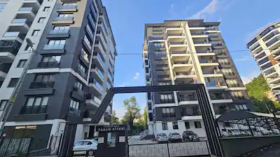 REMAX ORION'DAN ISLAMPAŞA MAHALLESI YAŞAM SITESINDE SATILIK 3+1