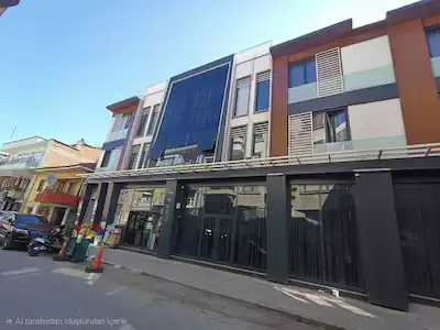 ADAPAZARI MERKEZ'DE OTOPARKLI ASANSÖRLÜ SATILIK 2+1 PRESTİJLİ OFİS