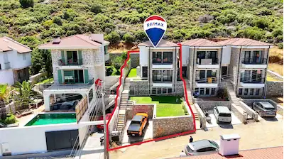 DATÇA MERKEZDE SATILIK DENİZ MANZARALI 4+1 MÜSTAKİL VİLLA