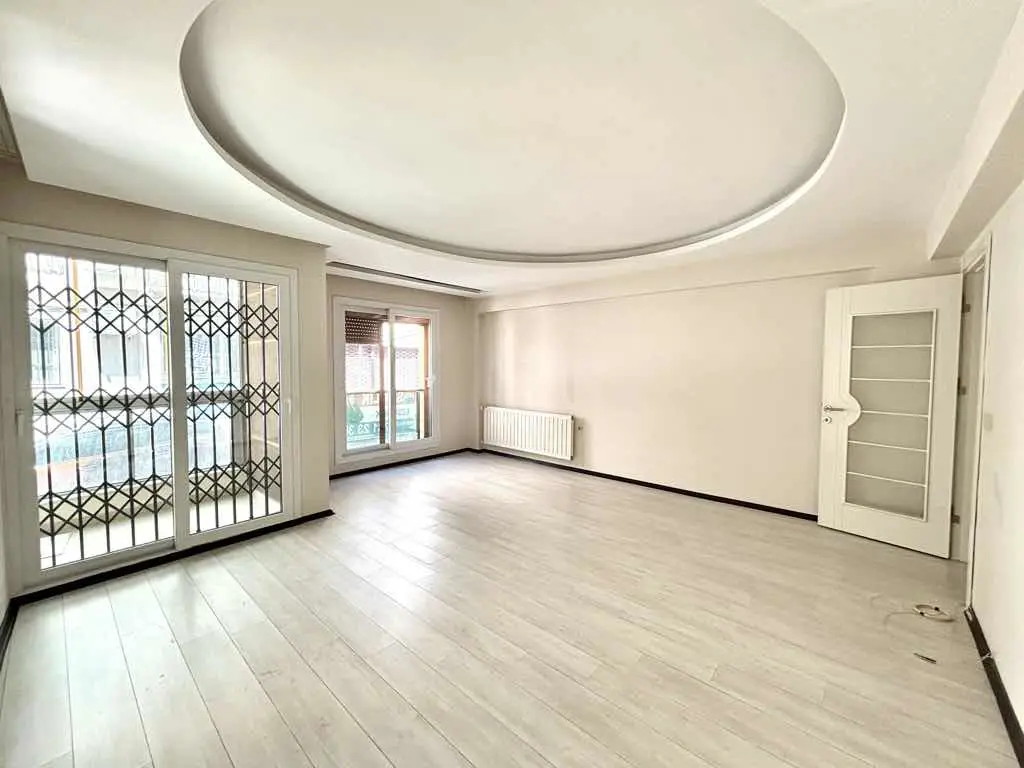 EZGİ EMEK’TEN SATILIK SINIRSIZ KREDİ, İZBAN YAKINI GENÇ BİNA, 130 M2 3+1 DAİRE