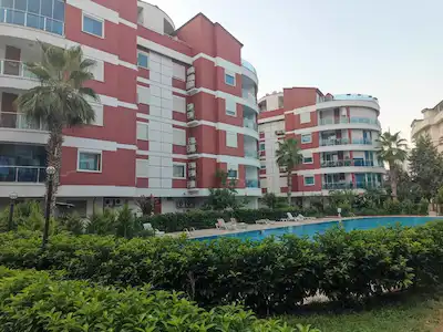 KONYAALTI HURMA'DA LÜKS SİTEDE FULL EŞYALI SATILIK 3+1 DUBLEKS DAİRE