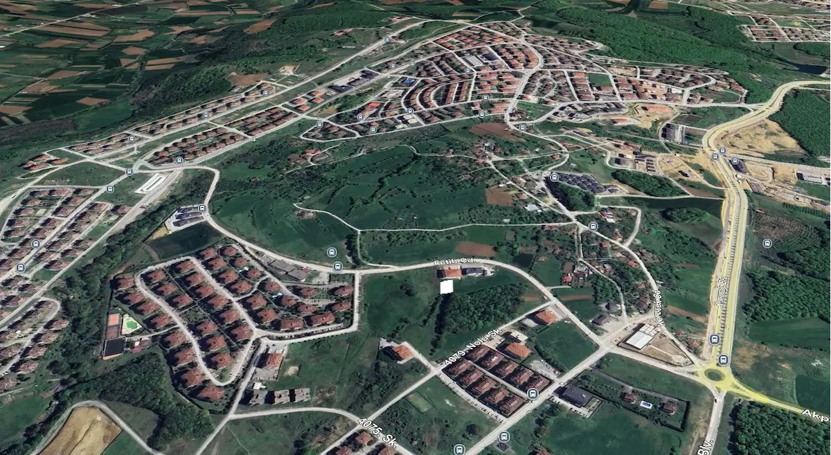 RE/MAX HÜR FATMA YILDIZ’DAN KORUCUK’TA 570 M² KONUT İMARLI ARSA