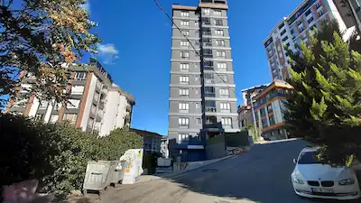 ALİBEYKÖY'DE SİTE İÇRESİNDE MANZARALI 2+1 SATILIK DAİRE