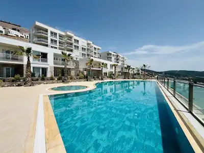 ATAKENT SİTESİN'DE EŞYALI 2+1 DAİRE