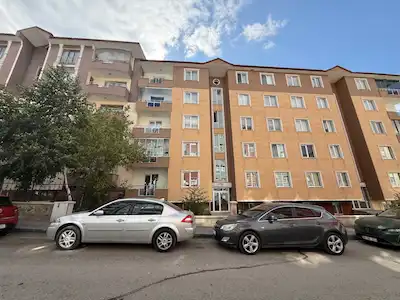 REMAX İLKE'DEN YENİŞEHİR'DE 3+1 SATILIK DAİRE
