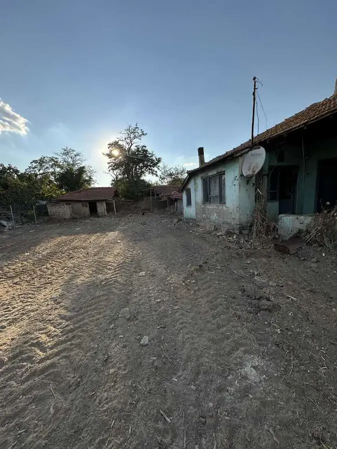 MURATLI İNANLI 3 KAT İMARLI ARSA