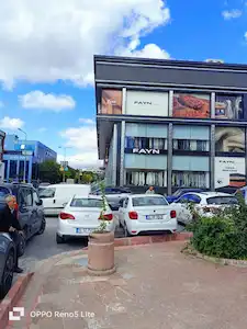 GÜNGÖREN MEHMET NESİH ÖZMEN’DE SIFIR 200 M² KİRALIK TİCARİ ALAN | İŞ HANINDA