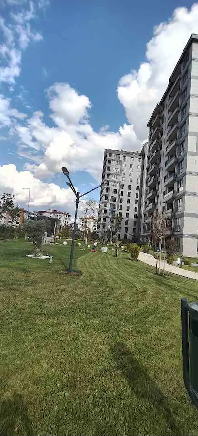 HATİP MAHALLESİ'NDE LÜKS SİTE İÇİNDE SATILIK 2+DAİRE