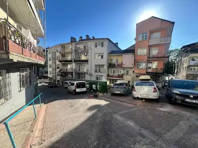 İZMİT ERENLERDE KİRALIK AYRI MUTFAK 1+1 ARAKAT DAİRE