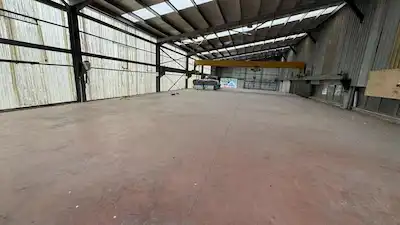 *RABİA TIKIR* ÇEKMEKÖY’DE 1.000 M2 GİRİŞ KAT KİRALIK FABRİKA/ IMALATHANE/ DEPO