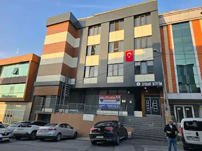 ŞERIFALI TICARI BÖLGEDE 990 M2 DEPO & SHOWROOM