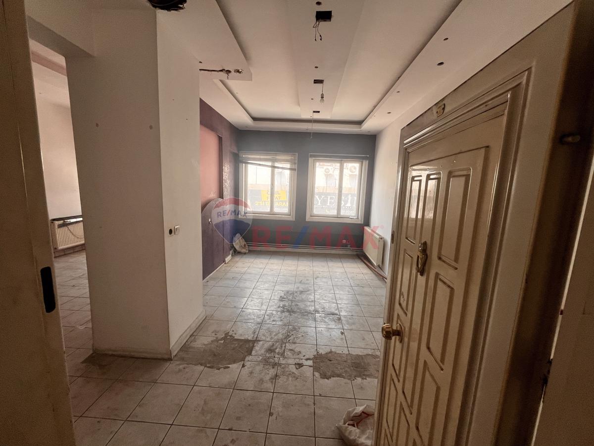 27 MAYIS MILLET CADDESI ÜZERINDE KIRALIK OFIS