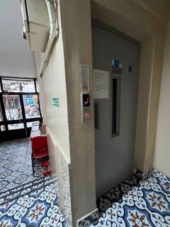 ABİDE-İ HÜRRİYET CADDESİ ÜZERİNDE