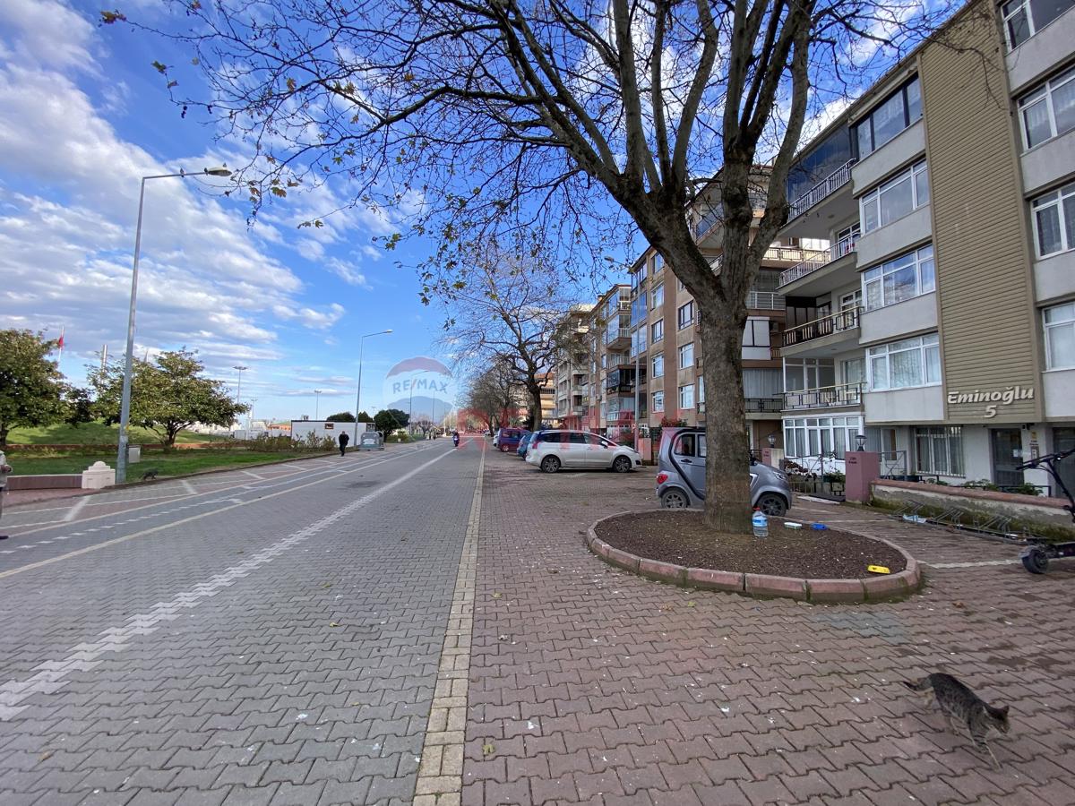 YALOVA MERKEZ BAHÇELİEVLER MAH. ARAKAT 1+1 2.KAT SATILIK DAİRE