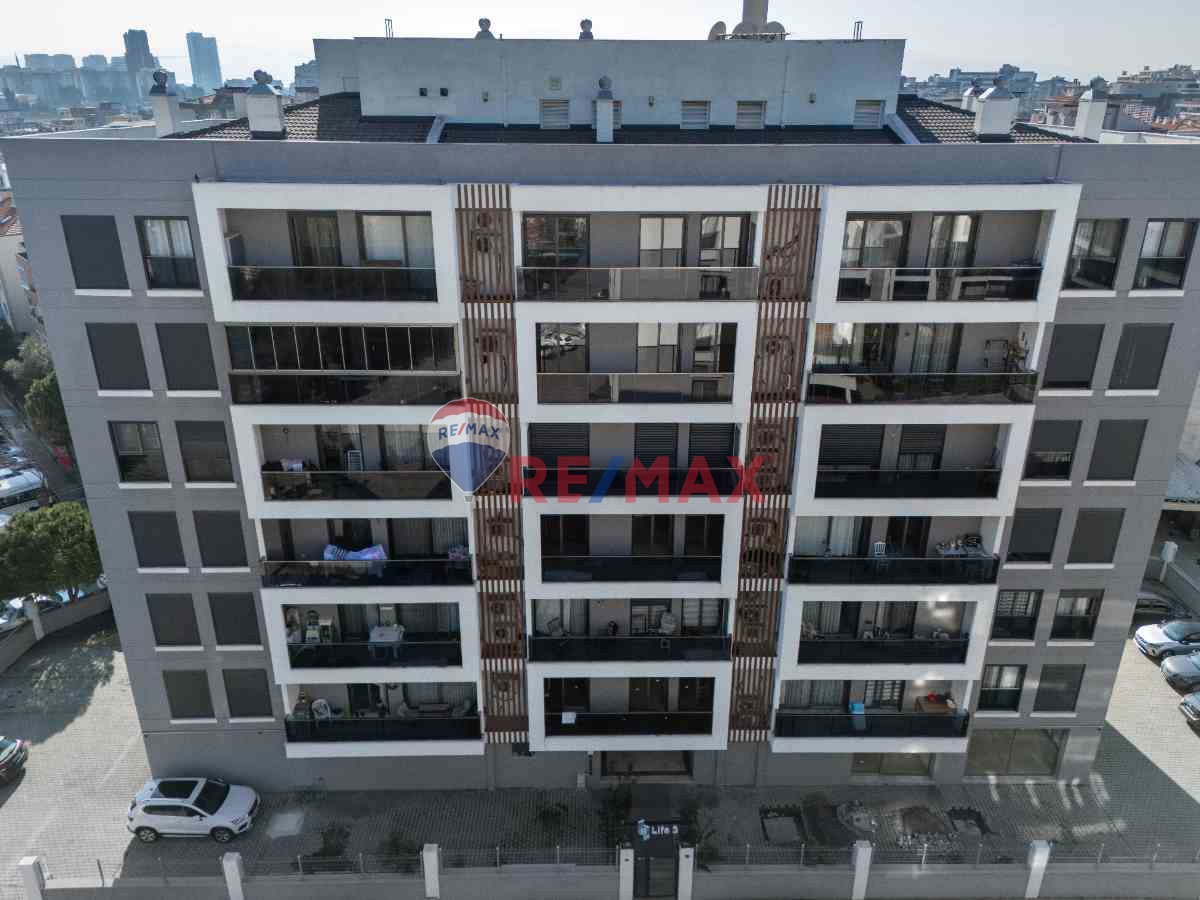 İZMİR ÇİĞLİ ATAŞEHİR BLİFE-3 SİTESİNDE SATILIK 2+1 SIFIR DAİRE