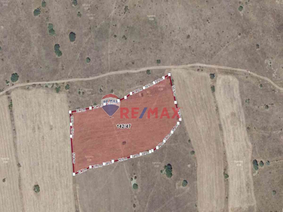 ANKARA KIZILCAHAMAM ÜÇBAŞ'DA ANA YOLA YAKIN 13534 M² TARLA