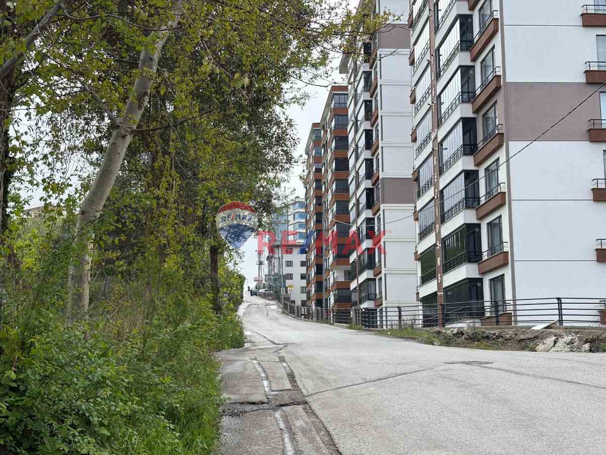 ŞEHRİN KALBİNDE DENİZ MANZARALI 3175M² KIYMETLİ LOKASYON İMARLI