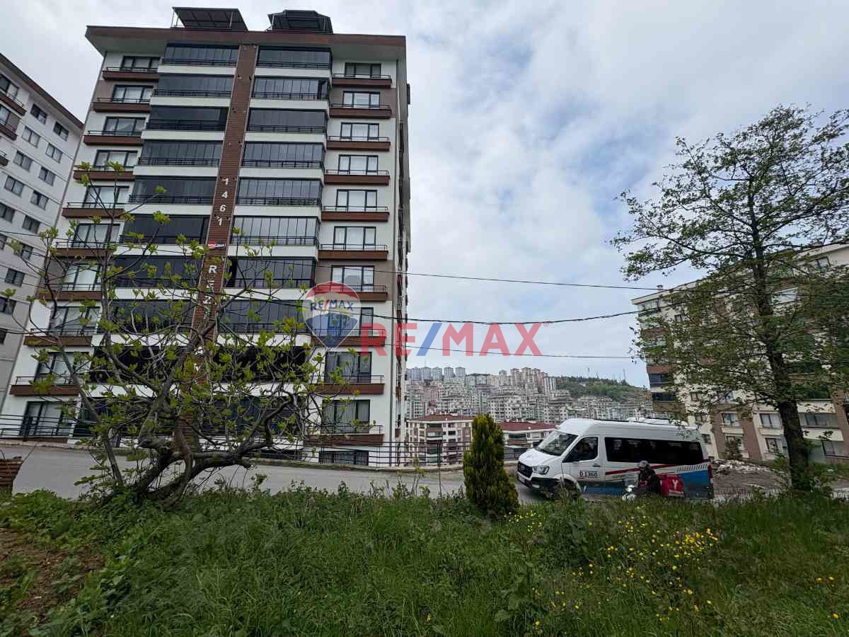 ŞEHRİN KALBİNDE DENİZ MANZARALI 3175M² KIYMETLİ LOKASYON İMARLI
