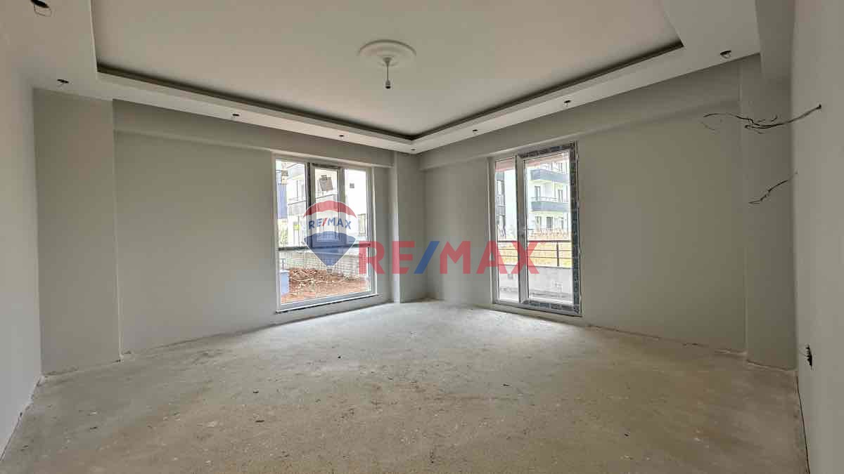 ERTUĞRULGAZİ DE SATILIK 2+1 ARA KAT DAİRE