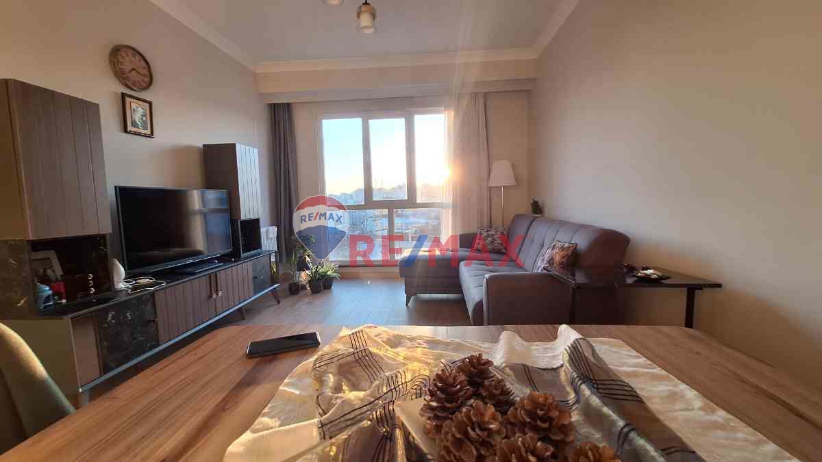 KARTAL KARLIKTEPE DE DENIZ MANZARALI SATILIK 2+1 DAIRE