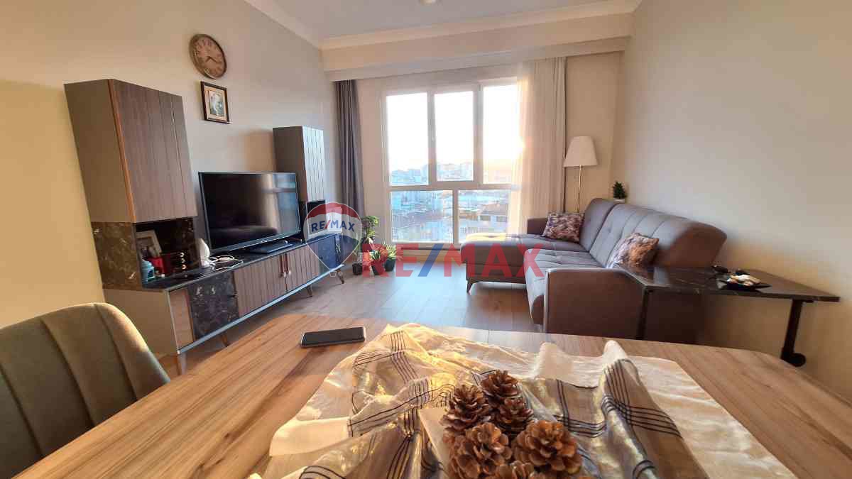 KARTAL KARLIKTEPE DE DENIZ MANZARALI SATILIK 2+1 DAIRE