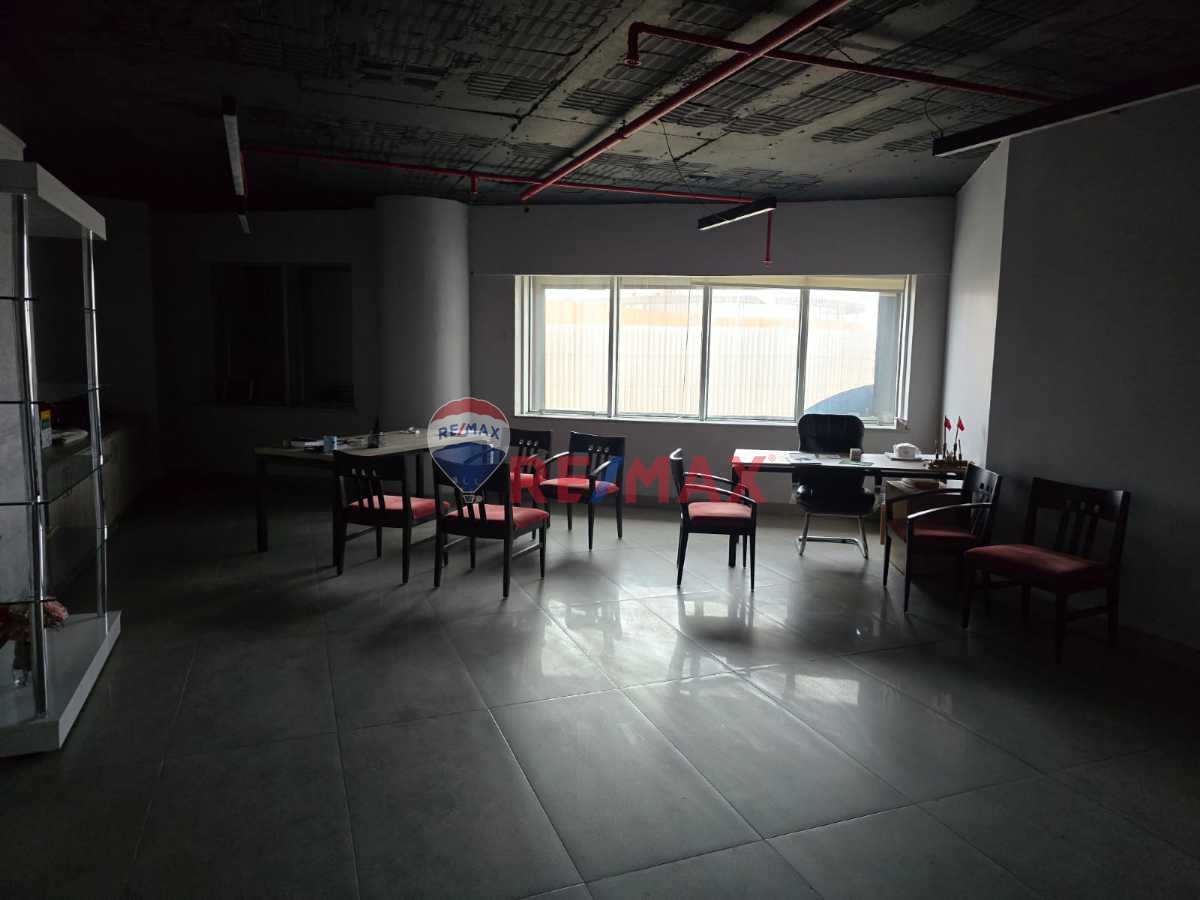 ÜMRANİYE'DE ALEMDAĞ CADDESİ ÜZERİNDE HAZIR KURULU 600 M²