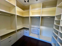 REMAX HANE'DEN BAHÇEŞEHİR KONAKLARI'NDA SATILIK 8+2 VİLLA