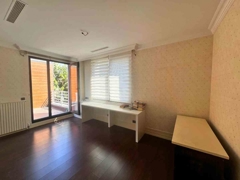 REMAX HANE'DEN BAHÇEŞEHİR KONAKLARI'NDA SATILIK 8+2 VİLLA