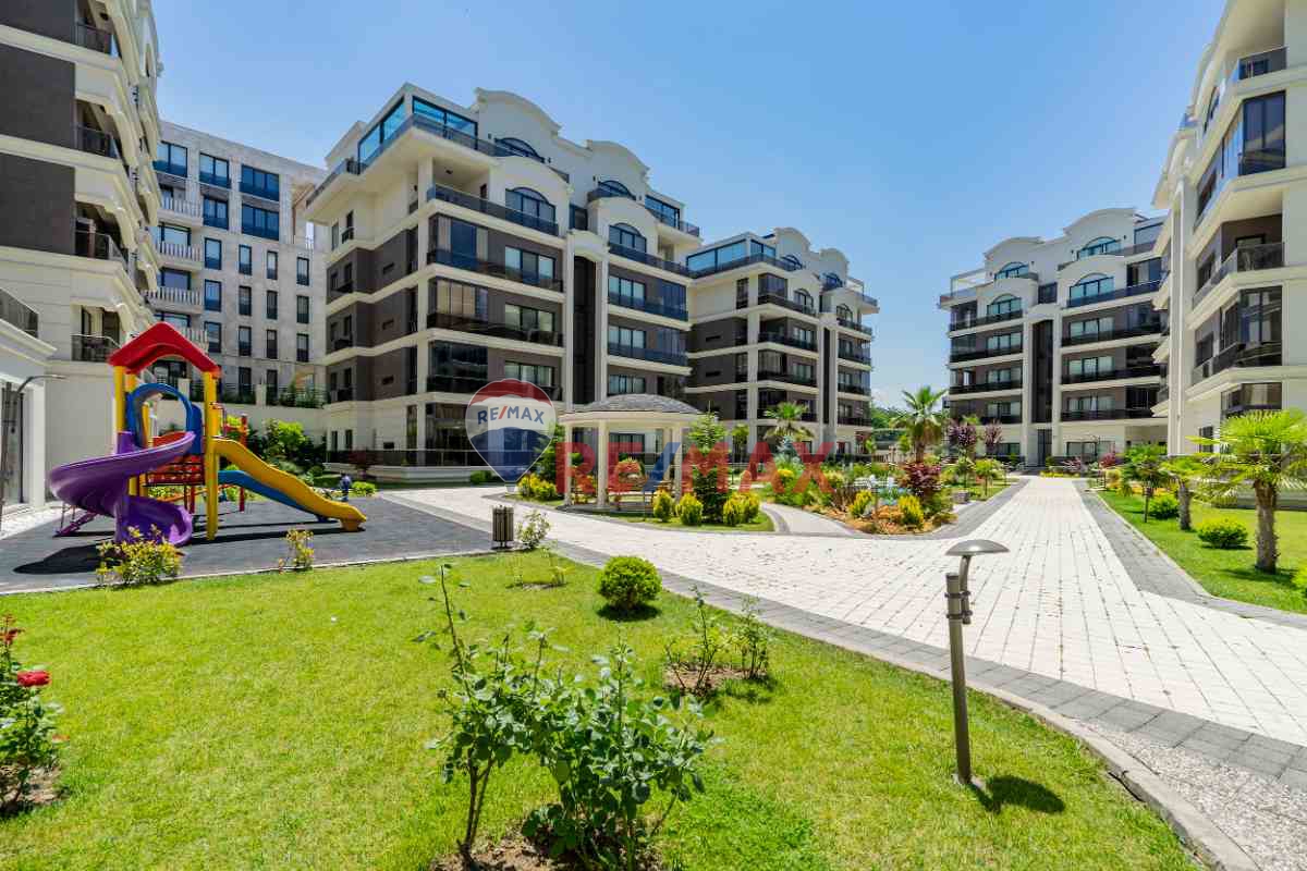 ODUNLUK BONNEVİLLE MİHRAPLI'DA SATILIK 4+1 DAİRE