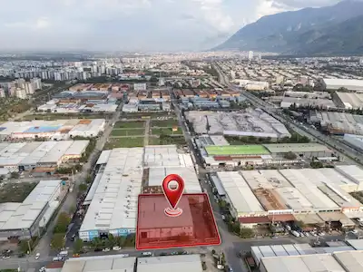 MANISA ORTA ÖLÇEKLI SANAYI BÖLGESI’NDE 1870 M2 KAPALI KIRALIK FABRIKA