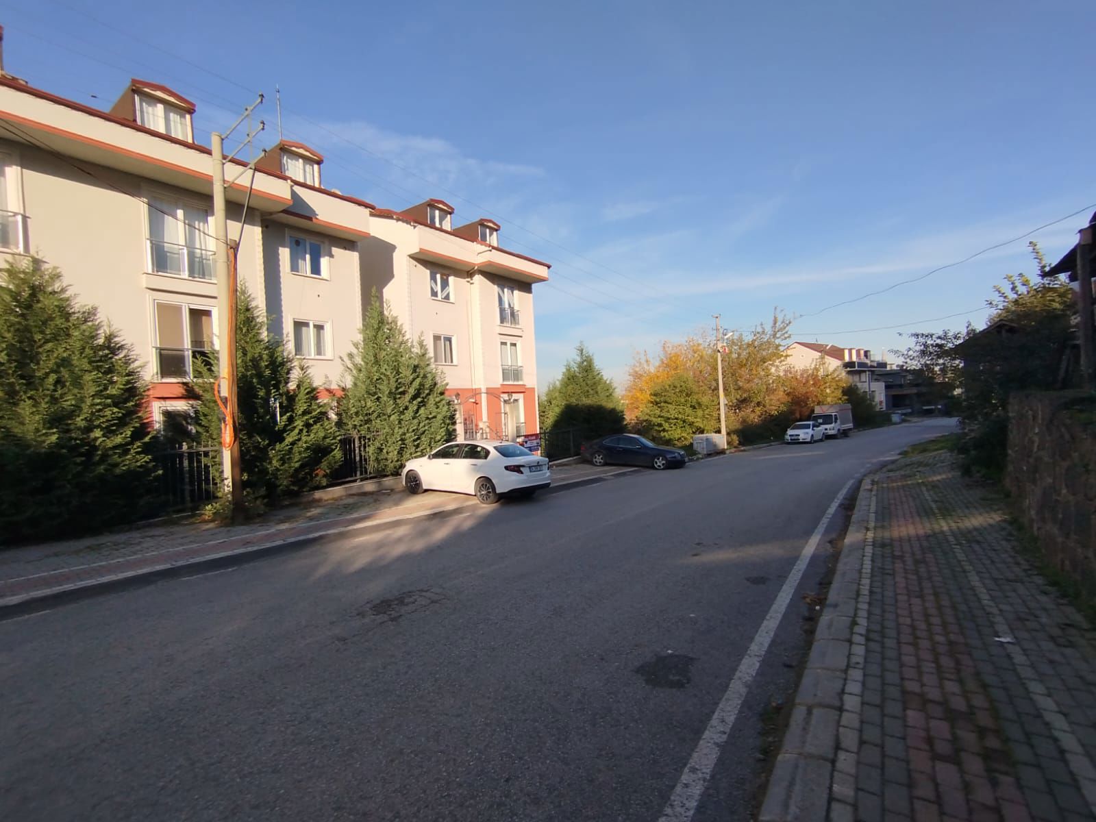 REMAX ÇARŞI' DAN BAŞİSKELE DÖNGELDE DENİZ MANZARALI KİRALIK 3+1 DAİRE