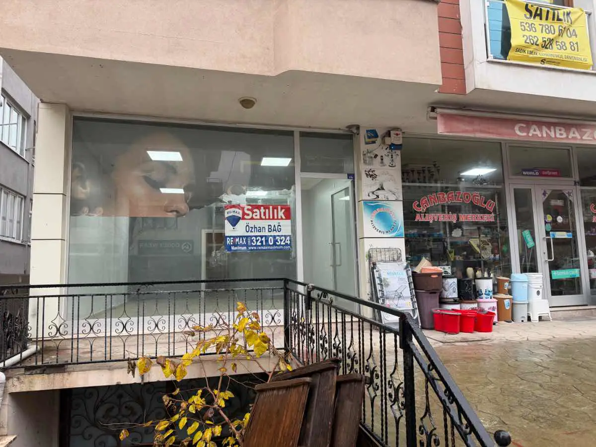 YARIMCA MİMAR SİNAN MENDERES CADDESİ 55 M2 SATILIK DÜKKAN