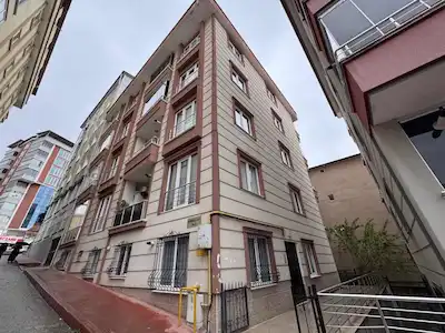 SATILIK BAHÇELİ MERKEZDE 2+1