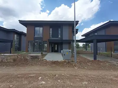 RE/MAX DEĞİŞİM’DE BATI PRESTİJ VİLLALARI'NDA SATILIK ÖZEL KONUMDA TİP 1 VİLLA