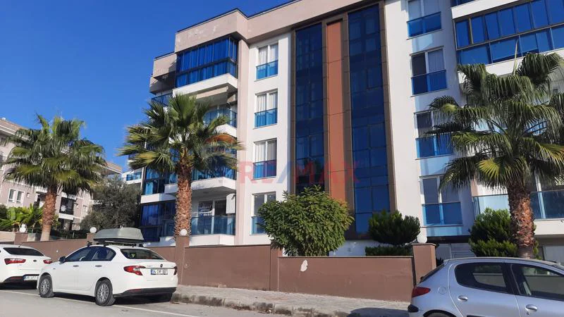 KUŞADASI CEN-TEK  SİTESİNDE KİRALIK 2+1 SIFIR DAİRE
