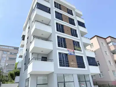 İSKANLI SIFIR 2+1 | YERDEN ISITMALI | 2 BANYO | BALKONLU | KREDİYE UYGUN