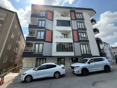 ÜMRANIYE İSTIKLAL'DE EŞYALI, İSKANLI 2+1 SATILIK DAIRE