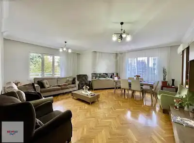 REMAX ÖZGÜR İBRAHİM GÜNEŞ'TEN EMEK'DE SATILIK 3+1 DAİRE