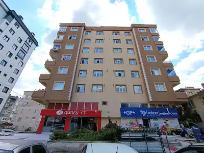 RE/MAX PROF METİN AVCI'DAN ADALAR MANZARALI 3+2 DUBLEKS SATILIK DAIRE
