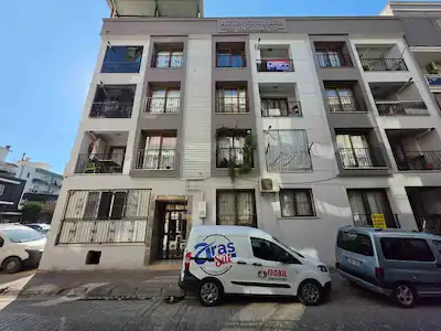 REMAX PİN'DEN AYDIN ORTA MH 1+1 EŞYALI DOĞALGAZLI KLİMALI DAİRE