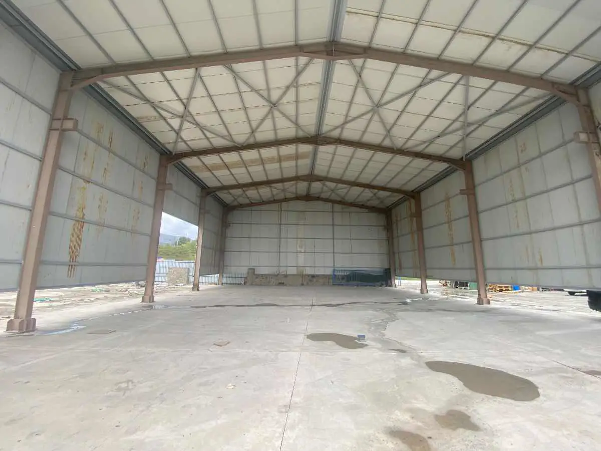 GEBZE PELITLI'DE KIRALIK FABRIKA/DEPO: 650M² KAPALI, 750M² AÇIK