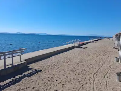 ÇANDARLI MELTEMKÖY SİTESİNDE SATILIK 1+1 DAİRE