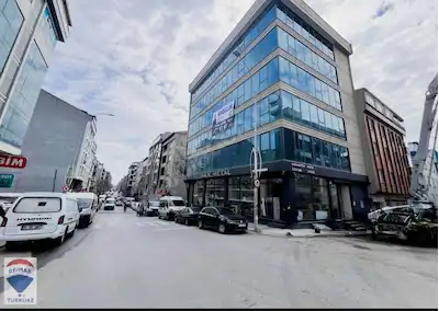 SULTANGAZI ORDU CADDESI ÜZERI KÖŞE SATILIK 5 KATLI BINA