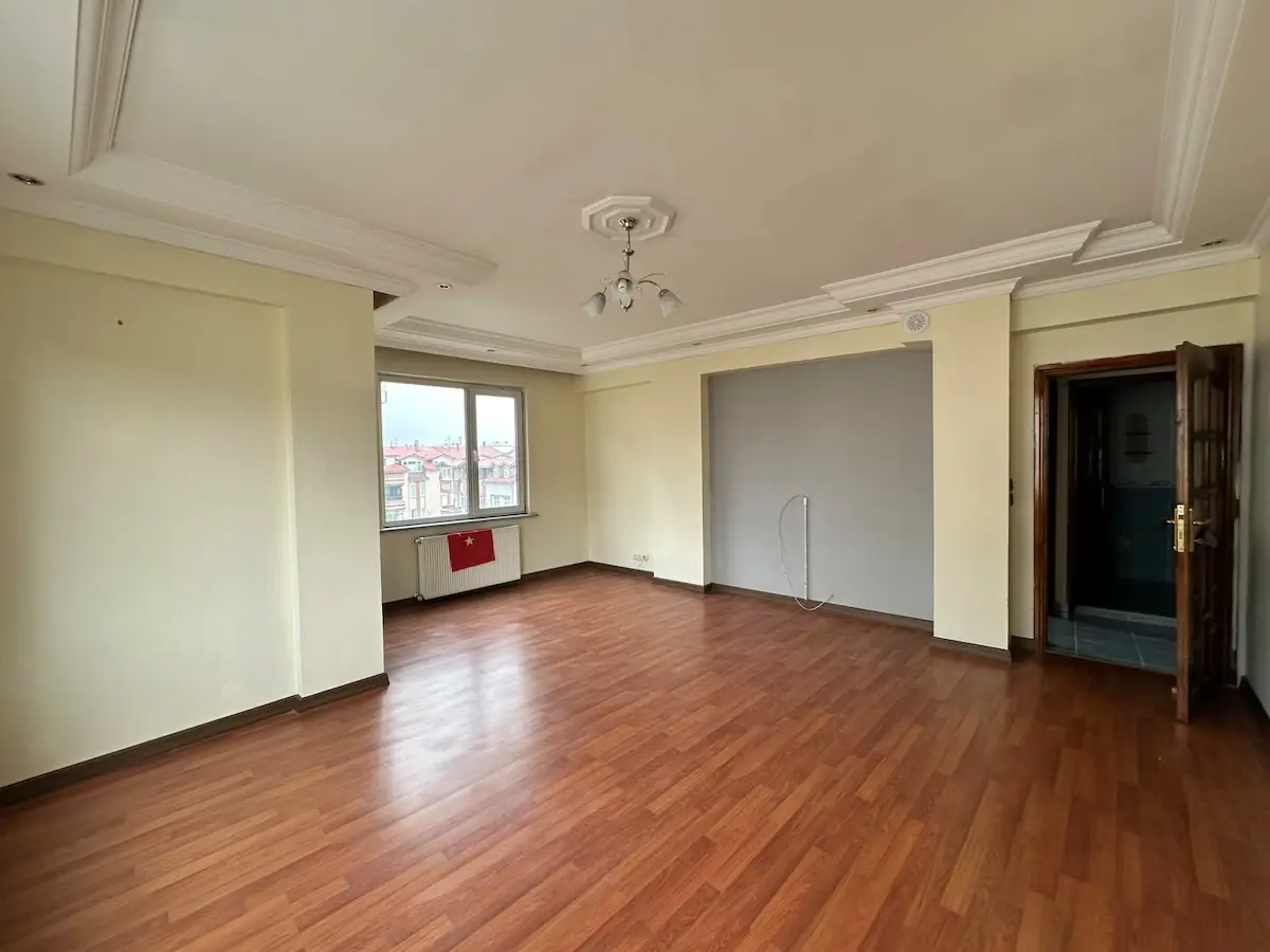 ORDU’NUN GÖZDESİ AKYAZI’DA | MERKEZİ KONUM | 2+1 | 130 M² | ÇİFT BALKON
