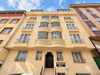 METRORBÜSE YAKIN MEHTERÇEŞME UFUK CAD KIRALIK 2+1 ARAKAT DAIRE