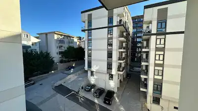 REMAX ADVANTAGE'DAN GÖRÜKLE'DE EŞYALI SIFIR  2+1 SATILIK DAİRE