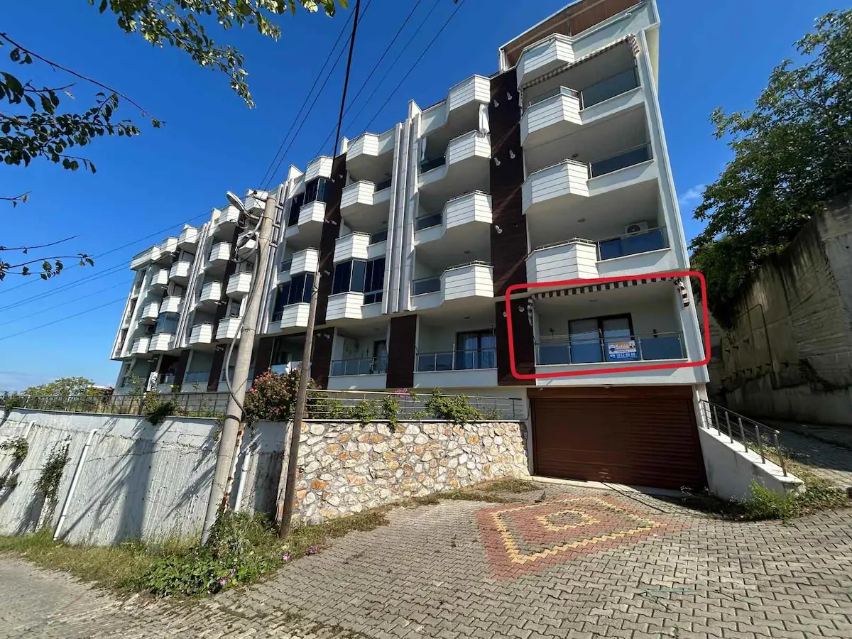RE/MAX ŞEHİR'DEN ESENKÖY'DE DENİZ MANZARALI SATILIK DAİRE
