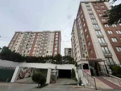 PENDIK ESSEN PARK SITESINDE BAHÇE KULLANIMLI SATILIK 2+1 DAIRE